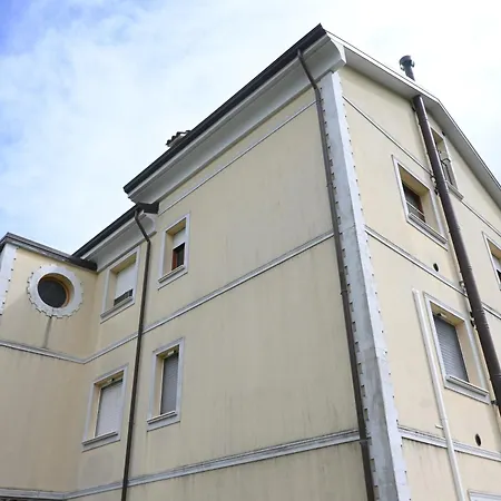 Se244 - Senigallia, Ampio Quadrilocale Comodo Ai Servizi